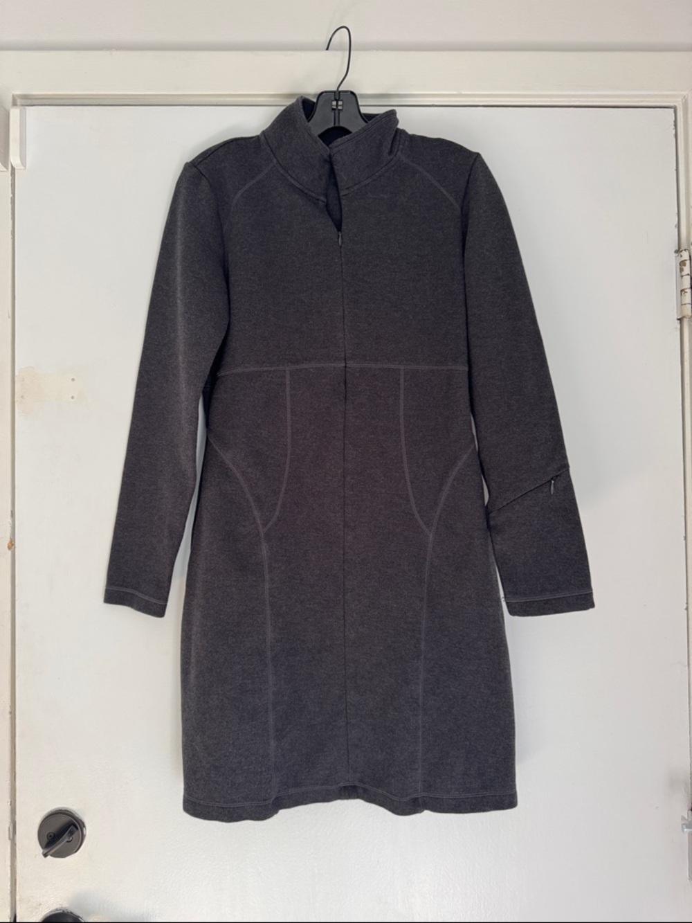 Athleta Cassidy Charcoal Gray Long Sleeve Scuba 1/2 Zip Ponte